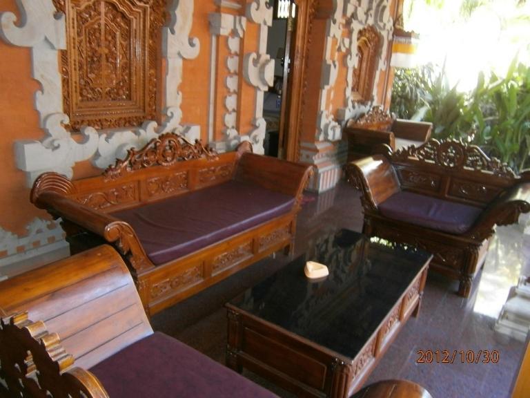 Adus Beach Inn Легиан Экстерьер фото