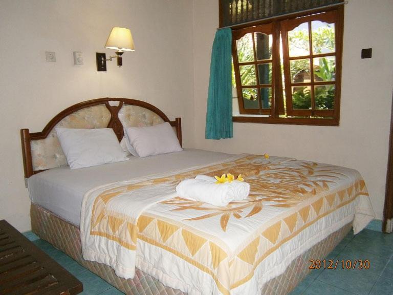 Adus Beach Inn Легиан Экстерьер фото