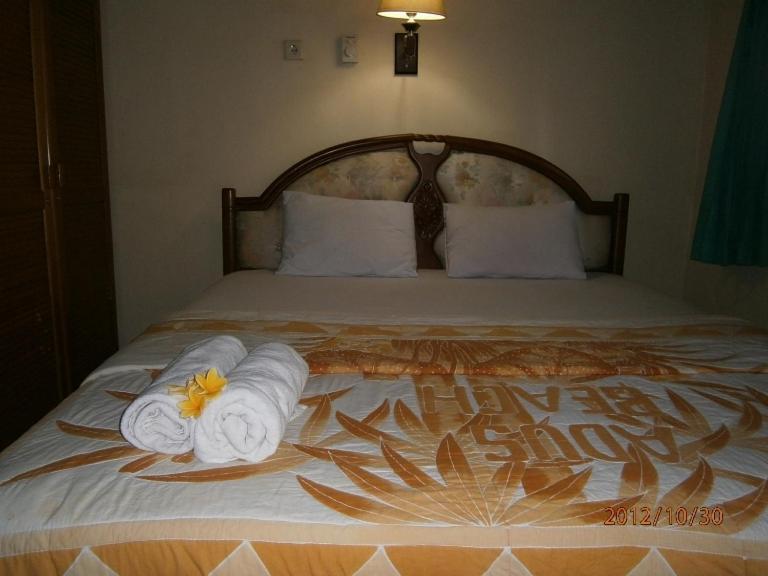 Adus Beach Inn Легиан Номер фото